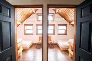 7 slaapkamers, een strijkplank/strijkijzer, wifi, beddengoed