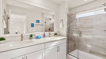 Shower, towels