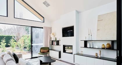 Modern Cottage at Beltana Farm