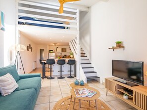 TV - La Chênaie by Interhome (Saint Aygulf)