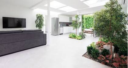3-bedroom 4 Bathrooms Solar Panels, Pool, Near Beaches, Vega Alta / Dorado