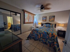 1 slaapkamer, een strijkplank/strijkijzer, wifi, beddengoed