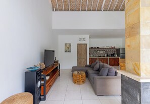 Villa | Aire de séjour | Téléviseur à écran plat