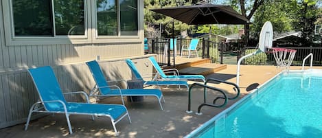 Piscina all'aperto