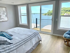 4 室のベッドルーム、アイロン / アイロン台、WiFi、ベッドシーツ