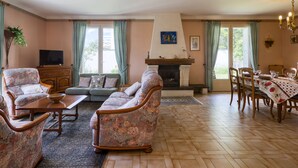 Unclassified image, 2 of 43, button - Maison Pasteur by Interhome (Vaux Sur Mer)
