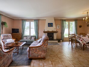 Living area - Maison Pasteur by Interhome (Vaux Sur Mer)