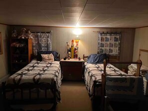 3 chambres, bureau, fer et planche à repasser, Wi-Fi gratuit