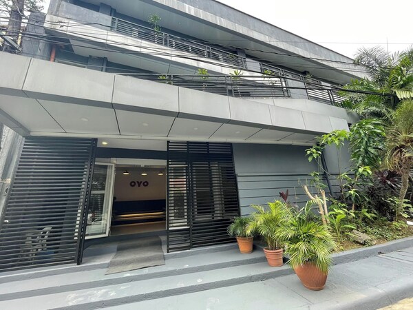Nest Hotel At Nest Suites - Quezon City