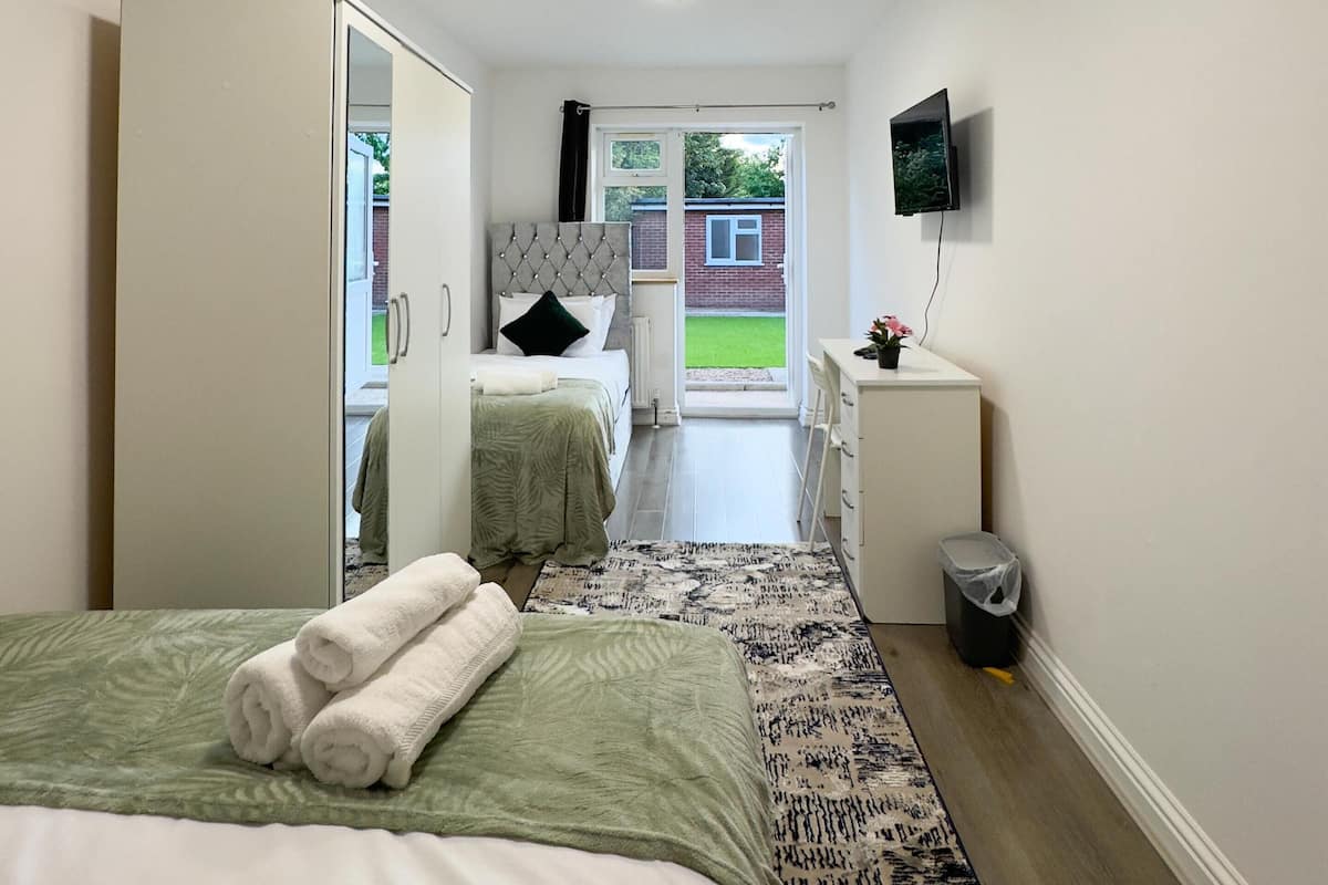 Family Triple Room, Garden View