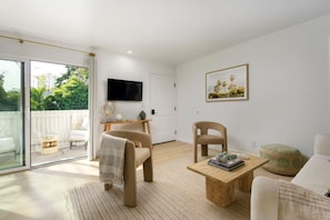 TV - Outdoor Spaces | Coastal Sanctuary (Summerland)