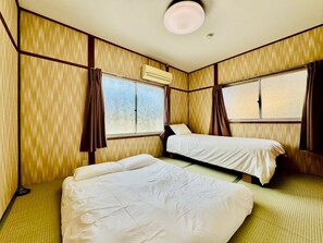 2 bedrooms - Showa No Kaze⁂Complete private villa, 2 stories, the best base for Shirahama sightseeing⁂. (白浜町)