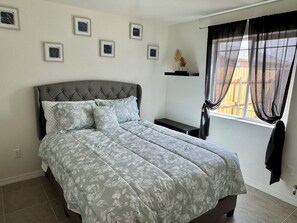 2 dormitoris, planxa i posts de planxar, wifi gratuïta i roba de llit 