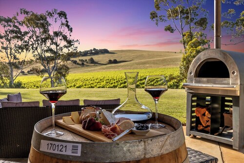 Norms Farm Vineyard Retreat