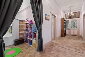 Interior - Norms Farm Vineyard Retreat (Lyndoch)