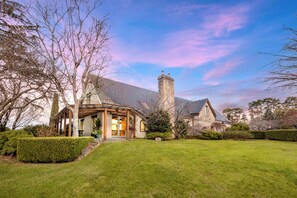 Exterior - Rockfield Park - Historic Estate with Panoramic Ocean Views (Bellawongarah)