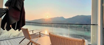 Huangshan zhihuanyunxiu light luxury holiday