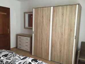 2 slaapkamers, wifi, beddengoed
