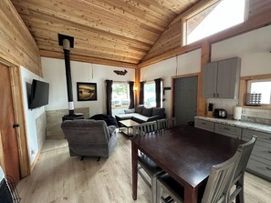 Smart TV, DVD player, books