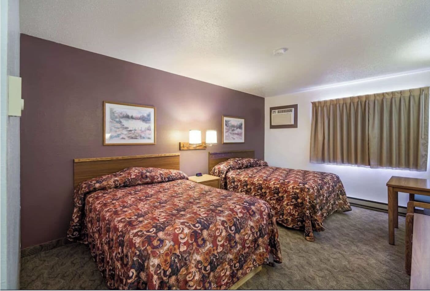 1 多间卧室、熨斗/熨衣板、免费 WiFi、床单