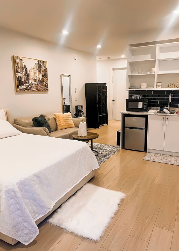 1 habitación, wifi y ropa de cama