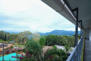 Exterior - BlueHill Lotus Holistic Wellness Village (Sirumalai)