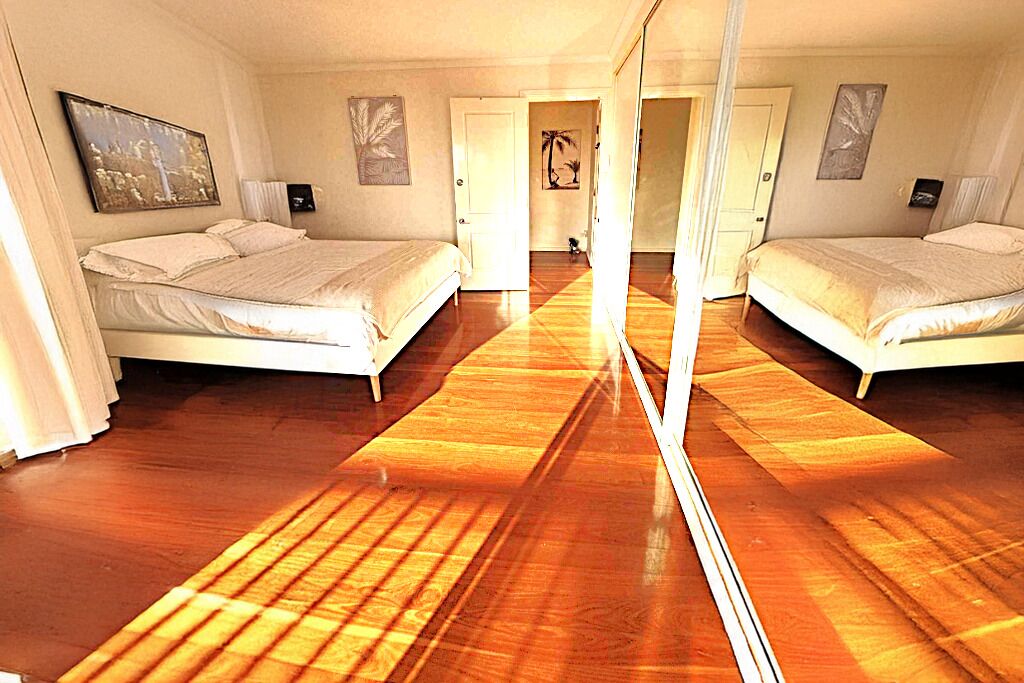 1 habitación, tabla de planchar con plancha, wifi gratis y ropa de cama 