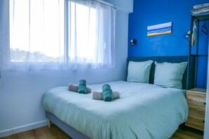 3 bedrooms, free WiFi, bed sheets