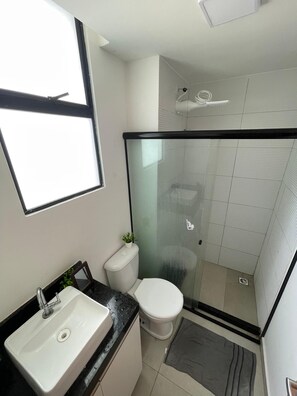 Jetted tub, towels, soap, toilet paper