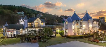 Daebudo Sketch Pension