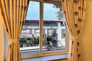 Superior Double Room | Lake view - Hotel Thamla Haveli (Udaipur)
