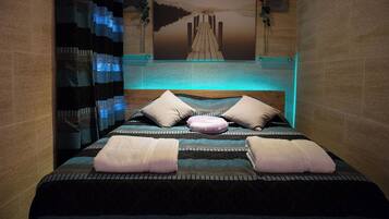 1 habitación, wifi y ropa de cama