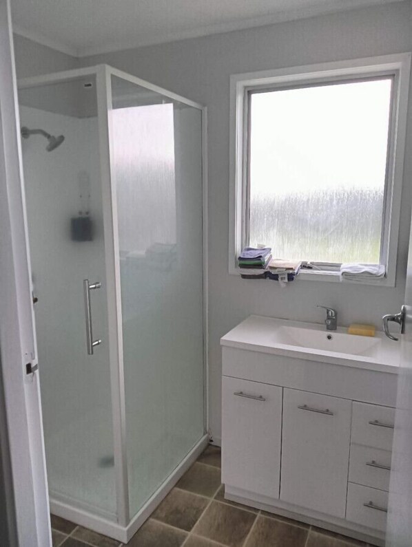 House | Bathroom - 3 Bedroom House A (Rotorua)