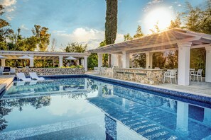 Seasonal outdoor pool - Villa K Boutique Hotel (Corfu)
