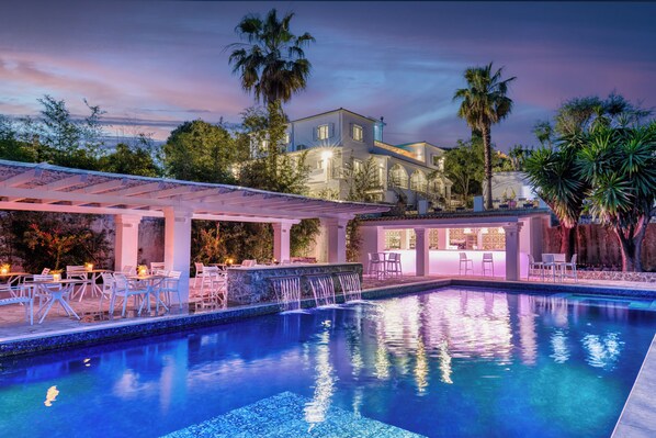 Seasonal outdoor pool - Villa K Boutique Hotel (Corfu)