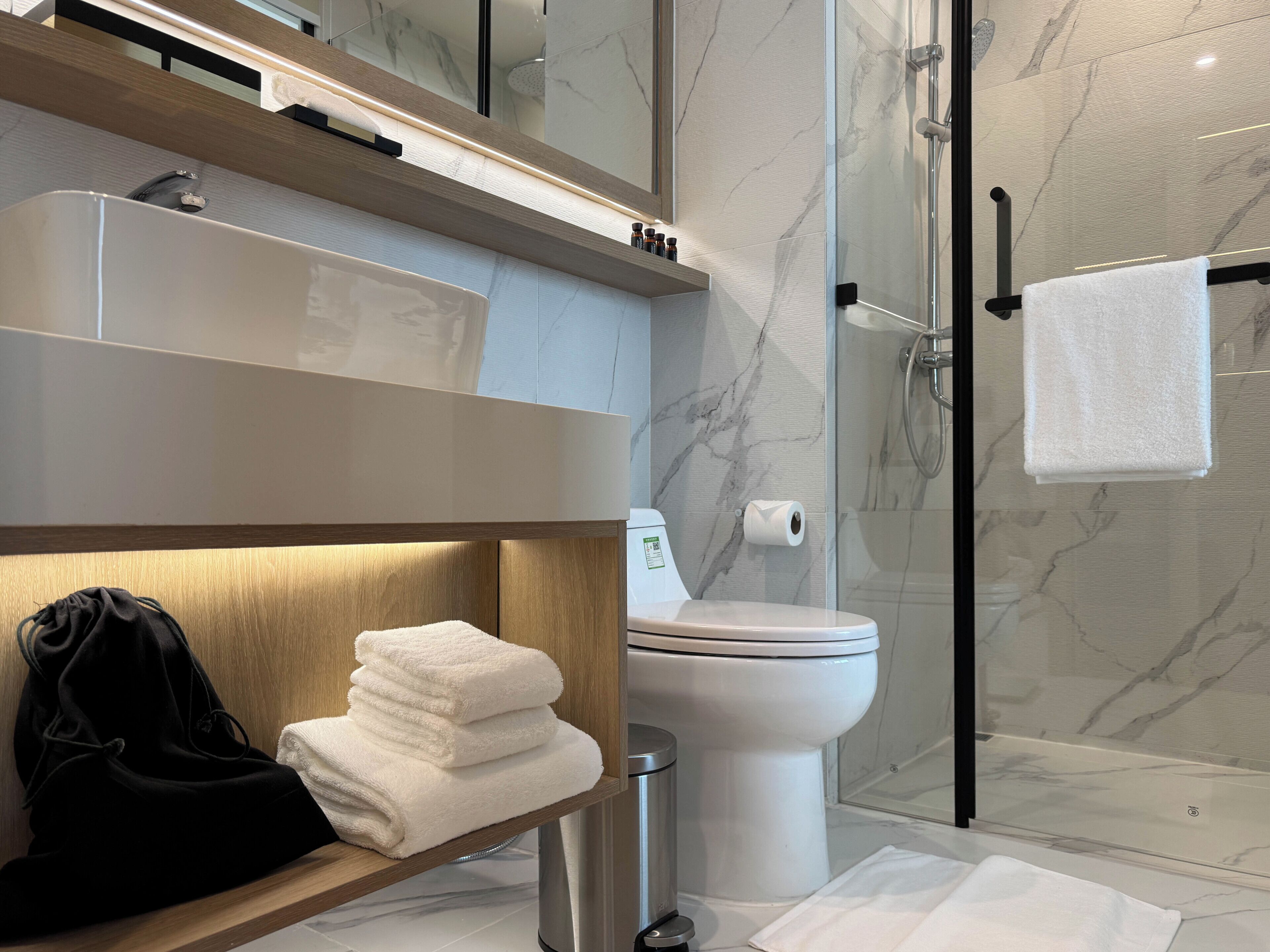 Photo - Laya Suites & Residences