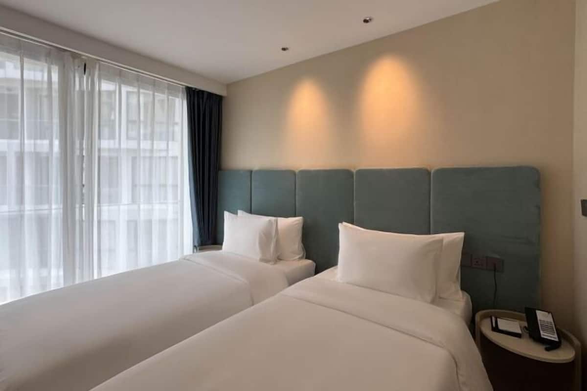 1 bedroom, in-room safe, blackout curtains, free cots/infant beds