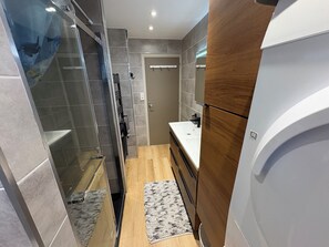 Towels, toilet paper