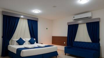 In-room safe, individually decorated, individually furnished, desk