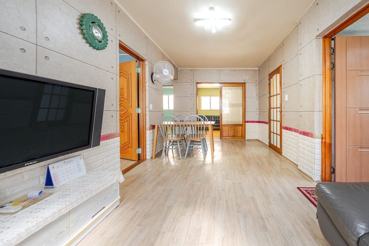 Chambre, 3 chambres (Room 103 Guesthouse(Ocean View/BBQ))