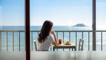 Basic Room, 1 Bedroom (Room 301 Pension(Ocean View/BBQ)) | 1 bedroom, free WiFi