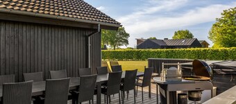 "Annina" - 250m from the sea by Interhome