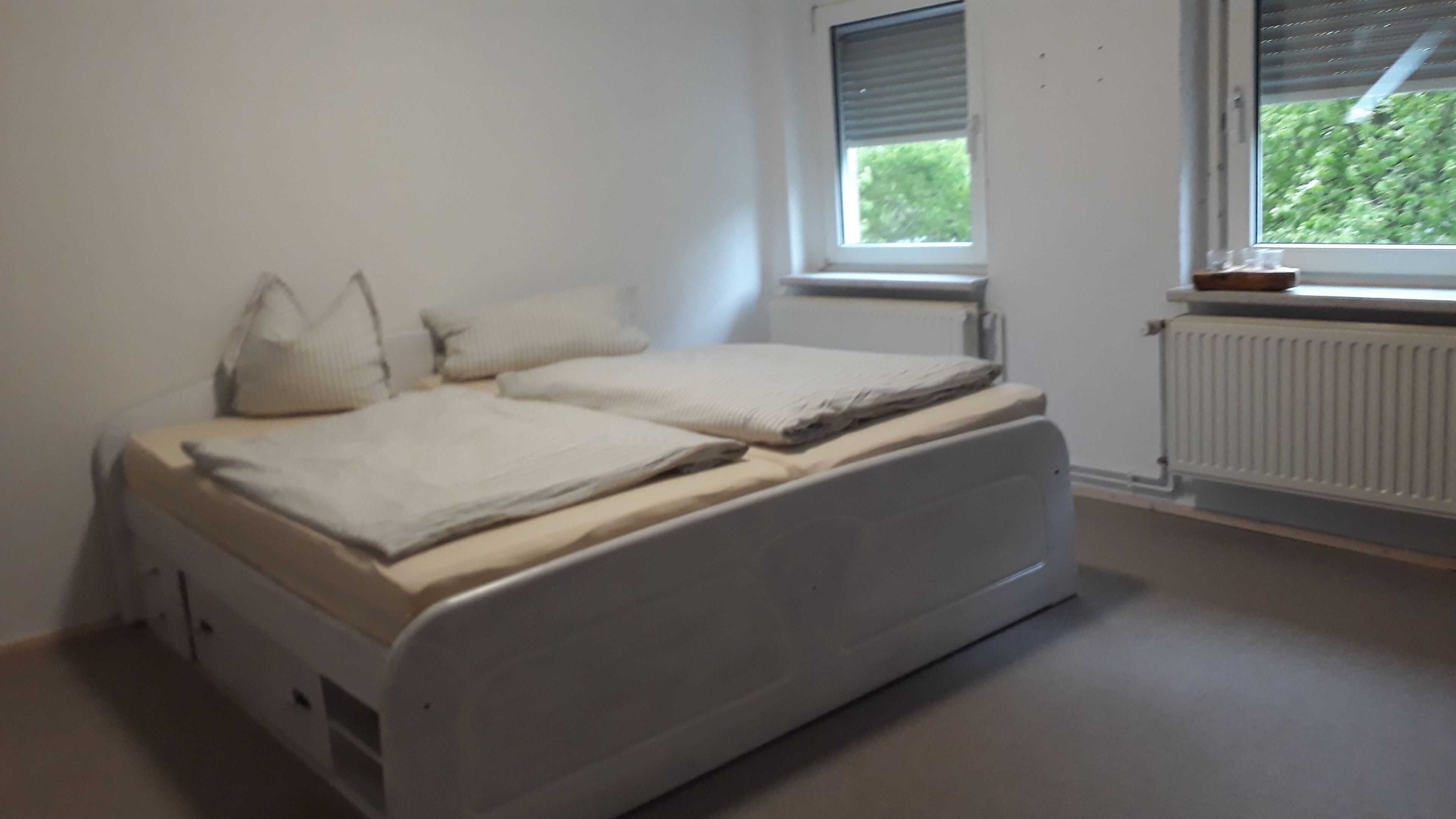 3 Schlafzimmer, Reisekinderbett, WLAN