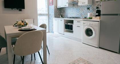 COMFORTABLE APARTMENT, 300 M FROM THE PORT OF CIVITAVECCHIA, 2 KM THE BEACH