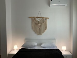 3 soverom, strykejern/-brett, wi-fi og sengetøy