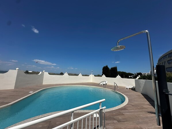 Utomhuspool