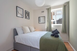 4 Schlafzimmer, Bügeleisen/Bügelbrett, kostenloses WLAN, Bettwäsche