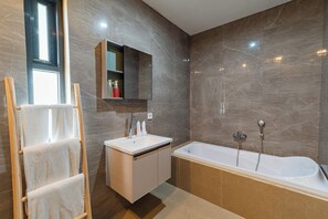 Bathroom - La Vincentia (Jimbaran)