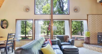 Barrel Cabin at Sandy Bass Bay!