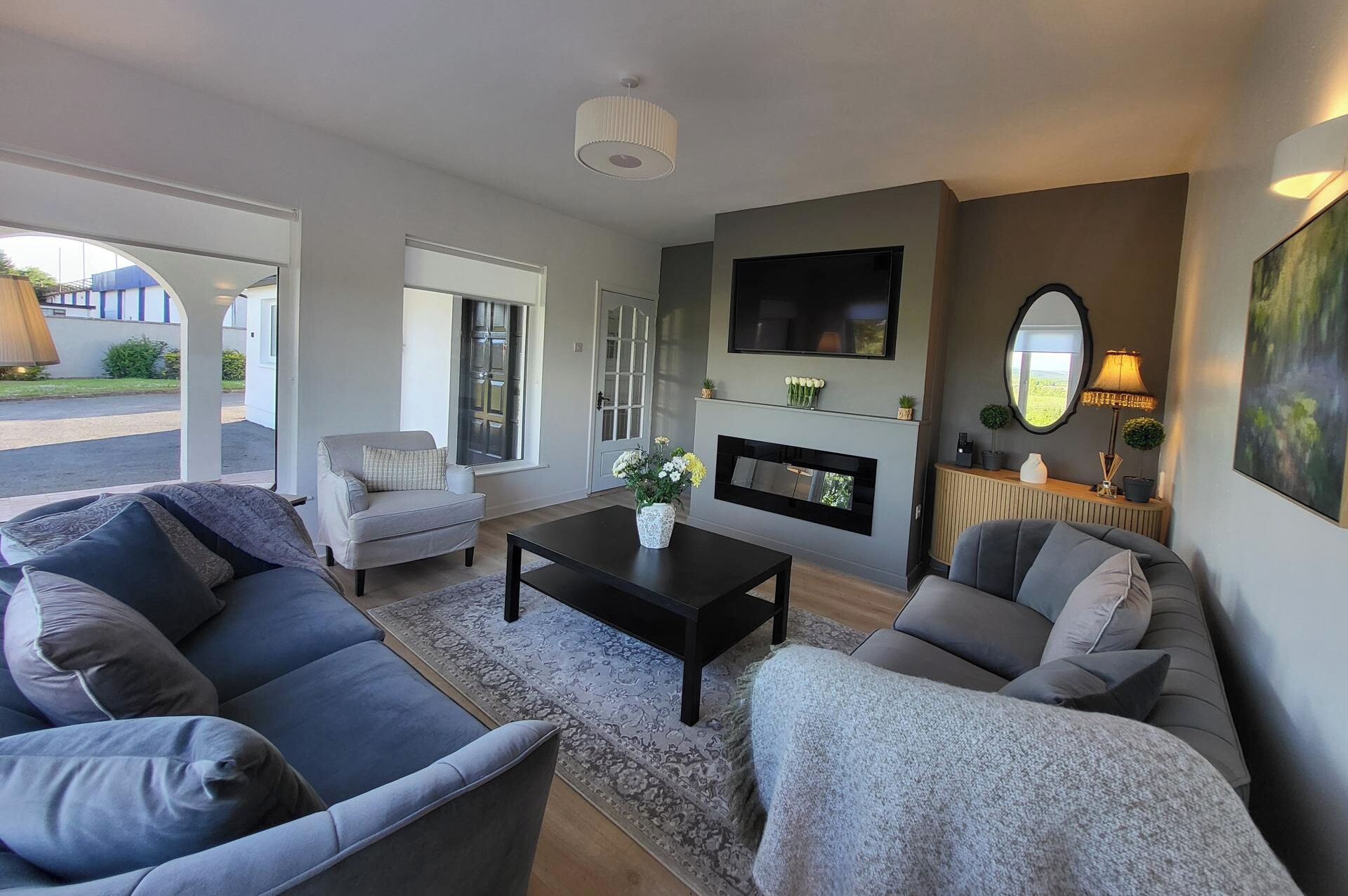 House | Living area | Fireplace